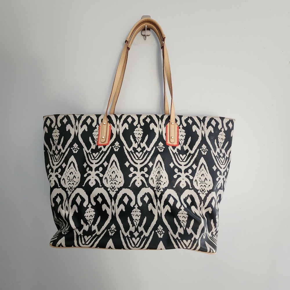 Stella and Dot La Totale Hello Sunshine Ikat Zipper Tote - Picture 2 of 16